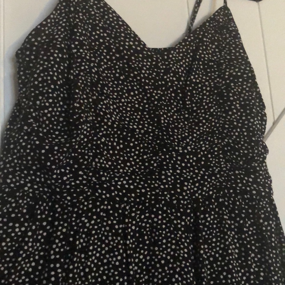 Black Flowey polkadot dress!! 🖤